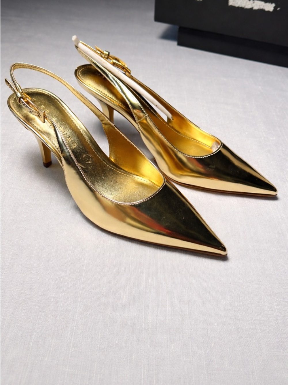 NEW Marc Fisher LTD Dorie Gold Slingback Heels 6M Metallic‎ Pumps